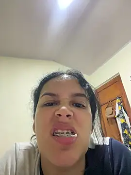 Snapshot of Annya-sweet chatting on 12, 2, 2025 Annya-sweet online show from 12, 2, 2025