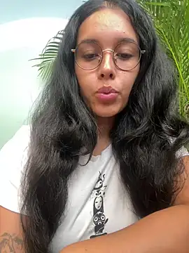 Snapshot of Annya-sweet chatting on 19, 2, 2025 Annya-sweet online show from 19, 2, 2025