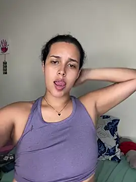 Snapshot of Annya-sweet chatting on 27, 2, 2025 Annya-sweet online show from 27, 2, 2025