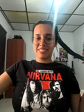 Annya-sweet online show from 5, 11, 2025