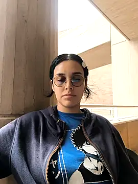 Annya-sweet online show from 10, 1, 2026