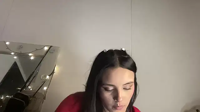 Snapshot of salome_polaniiee chatting on 28, 12, 2024 salome polaniiee online show from 28, 12, 2024