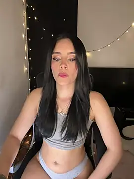 Snapshot of salome_polaniiee chatting on 31, 12, 2024 salome polaniiee online show from 31, 12, 2024