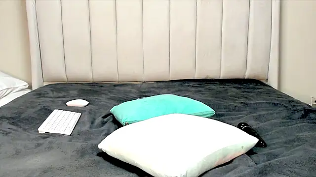  heavenlysent online show from 3, 2, 2026