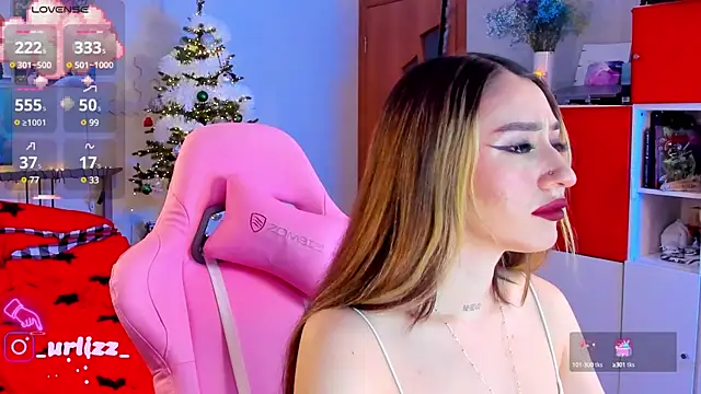 Snapshot of Fiona-Love chatting on 10, 1, 2025 Fiona-Love online show from 10, 1, 2025