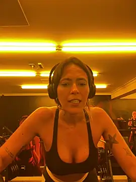 Snapshot of Gipoltergeist chatting on 9, 2, 2026 Gipoltergeist online show from 9, 2, 2026
