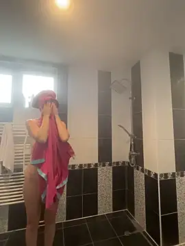 MaviePearl online show from 16, 10, 2025