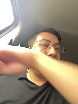 andrewmhilton  online show from 8, 3, 2025