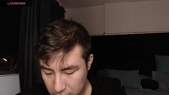 andrewmhilton  online show from 31, 10, 2025