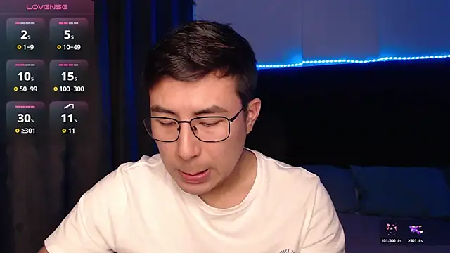 andrewmhilton  online show from 6, 4, 2026