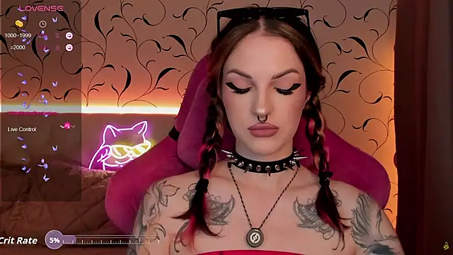 BratzieDarsie online show from 23, 9, 2025