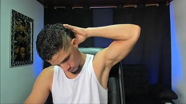 jhonnysnow17 online show from 16, 3, 2026