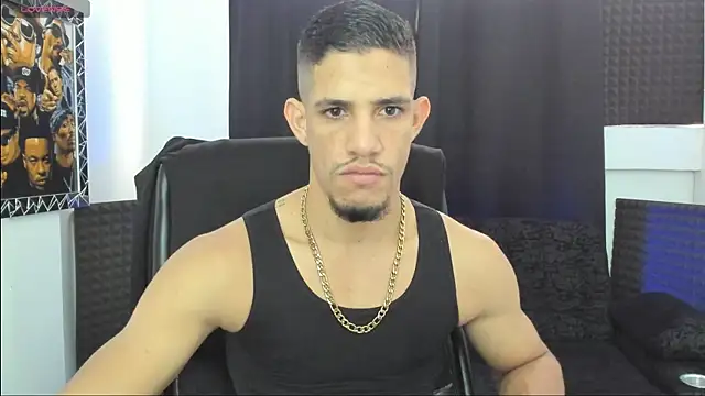 Snapshot of jhonnysnow17 chatting on 7, 6, 2026 jhonnysnow17 online show from 7, 6, 2026
