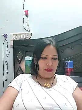 Snapshot of Poojabhabi101 chatting on 28, 2, 2025 Poojabhabi101 online show from 28, 2, 2025