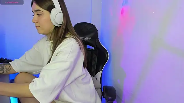  alicerosse2 online show from 21, 10, 2025