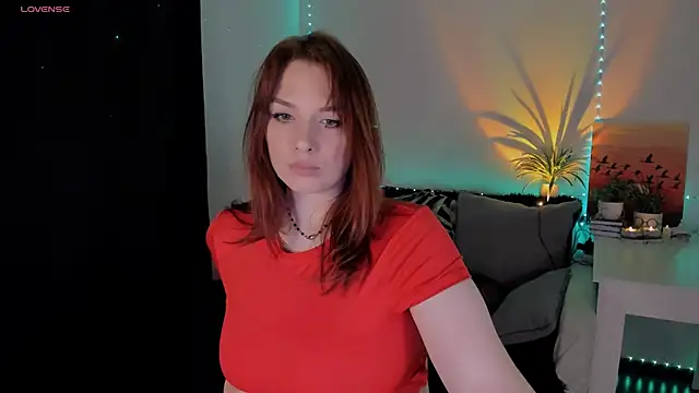 Snapshot of mia_x_love chatting on 23, 12, 2024 mia x love online show from 23, 12, 2024