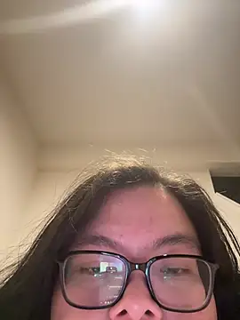 LiverandBrat77 online show from 22, 3, 2026