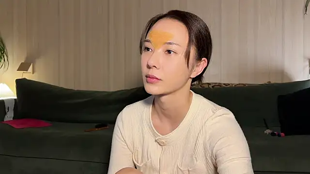 Snapshot of grandeeney chatting on 14, 11, 2025 grandeeney online show from 14, 11, 2025