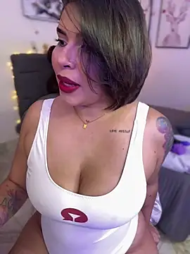 Snapshot of GigiiStone chatting on 31, 1, 2025 GigiiStone online show from 31, 1, 2025