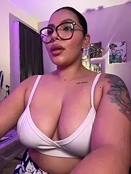 GigiiStone online show from 30, 3, 2026