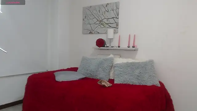 sofia perez    online show from 28, 5, 2026