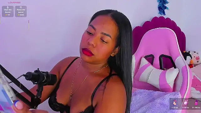 Snapshot of samanthaabloom chatting on 19, 2, 2026 samanthaabloom online show from 19, 2, 2026