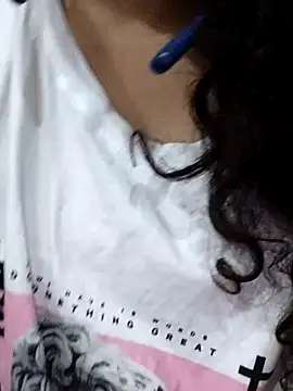 Snapshot of Doll_Nepali chatting on 22, 1, 2025 Doll Nepali online show from 22, 1, 2025