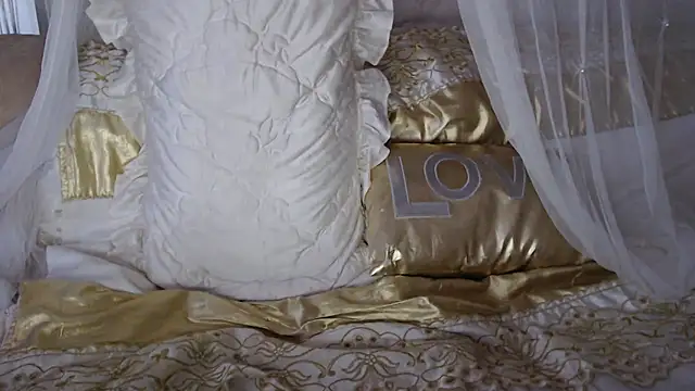 Mia-Montal777 online show from 12, 3, 2025