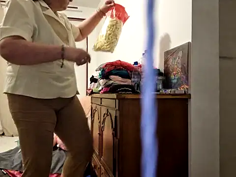 Samantha Squirtxh online show from 18, 9, 2025