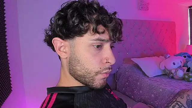 AbbyAndChris2 online show from 24, 3, 2026