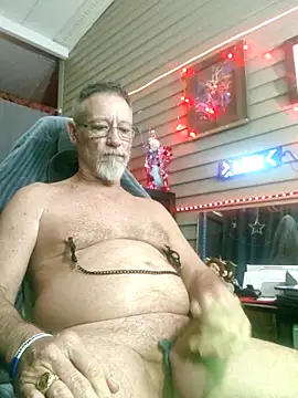 Snapshot of Daddysthick chatting on 19, 2, 2025 Daddysthick online show from 19, 2, 2025