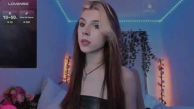 Snapshot of _eva__pleasure_ chatting on 7, 10, 2025 eva pleasure online show from 7, 10, 2025
