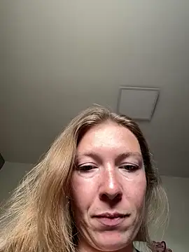 Snapshot of BunnyDiamond1 chatting on 21, 5, 2026 BunnyDiamond1 online show from 21, 5, 2026