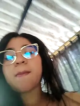 Yelly online show from 10, 3, 2026