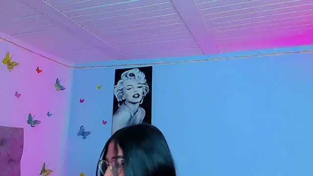 mabellfox online show from 13, 12, 2024