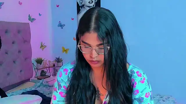 mabellfox online show from 13, 12, 2024