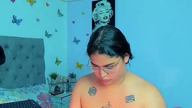 mabellfox online show from 15, 12, 2024