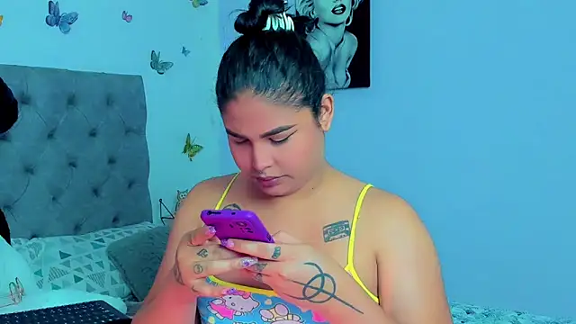 mabellfox online show from 30, 1, 2025