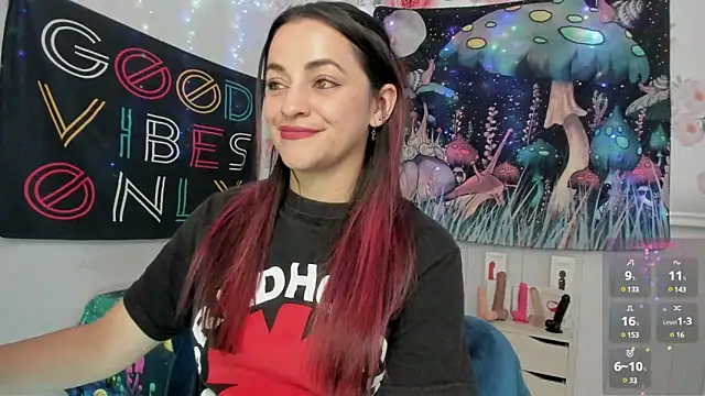 LovelyAzucena online show from 23, 1, 2025