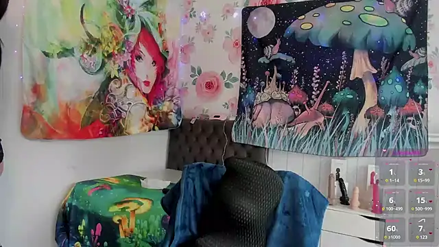 LovelyAzucena online show from 7, 3, 2025