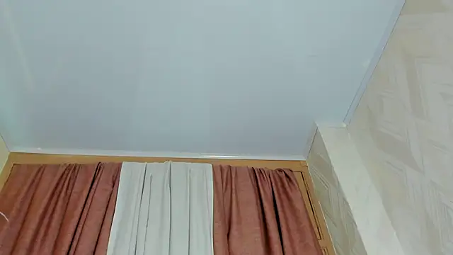 Snapshot of alanismorgan chatting on 8, 2, 2025 alanismorgan online show from 8, 2, 2025