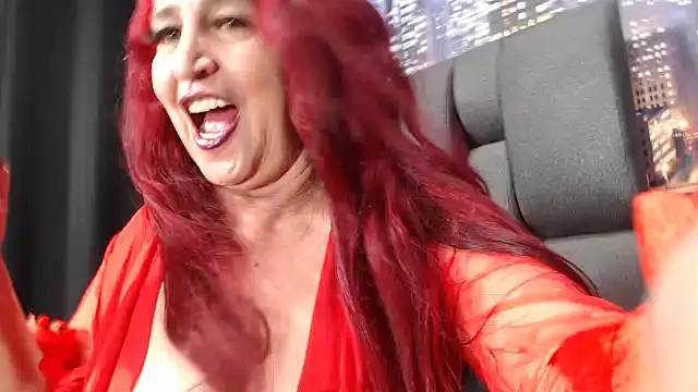 Snapshot of Lucy_mature8 chatting on 18, 7, 2026 Lucy mature8 online show from 18, 7, 2026