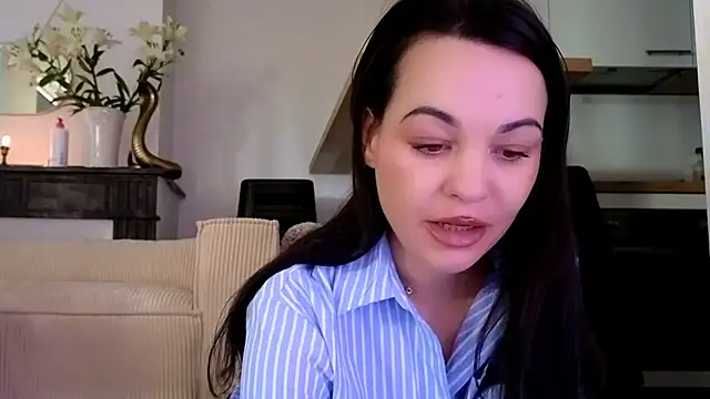 Snapshot of Lilie_romeo chatting on 18, 12, 2024 Lilie romeo online show from 18, 12, 2024