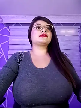 MiiaaJoness online show from 27, 2, 2025