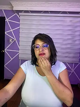 MiiaaJoness online show from 29, 7, 2026