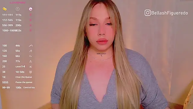 Snapshot of IsabellaFigueredo__ chatting on 5, 2, 2025 IsabellaFigueredo online show from 5, 2, 2025