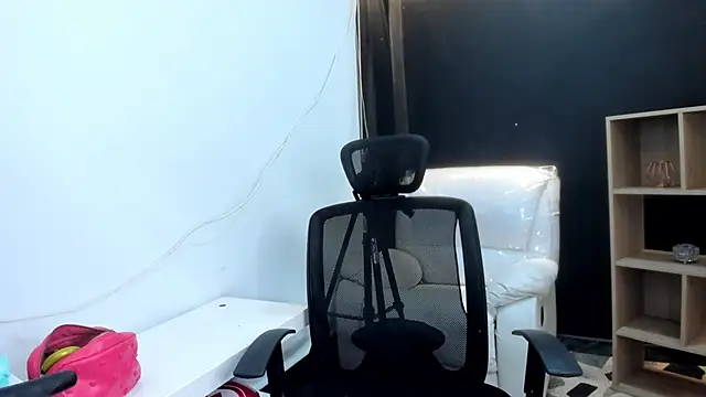 CelesteBrucee online show from 19, 12, 2024