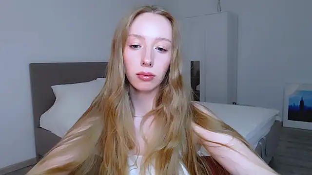 Snapshot of Luna_insniity chatting on 5, 12, 2024 Luna insniity online show from 5, 12, 2024