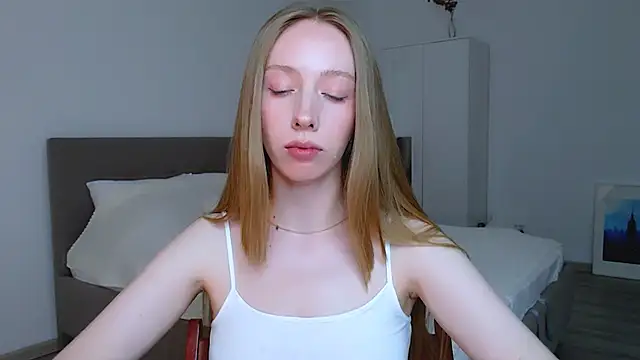Snapshot of Luna_insniity chatting on 21, 12, 2024 Luna insniity online show from 21, 12, 2024