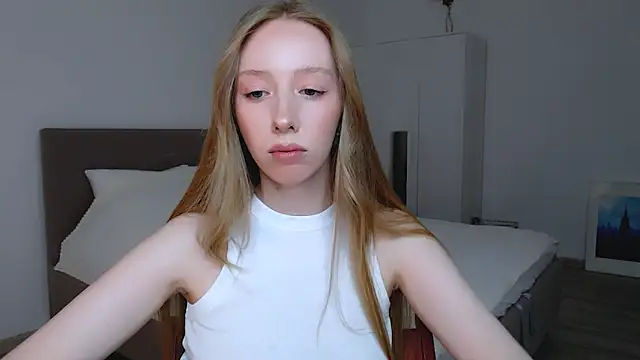 Snapshot of Luna_insniity chatting on 11, 1, 2025 Luna insniity online show from 11, 1, 2025